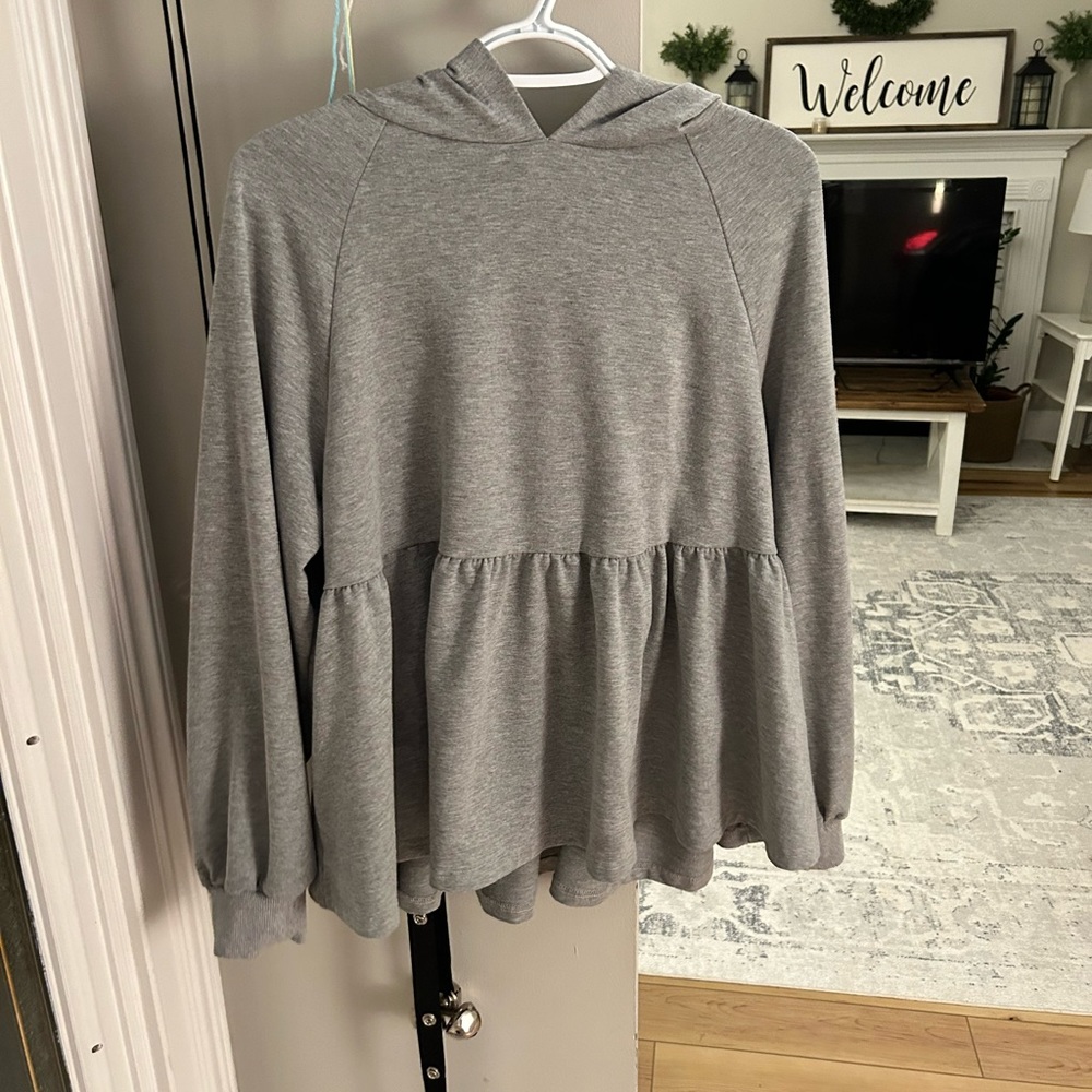 Gray SHEIN pullover size large
